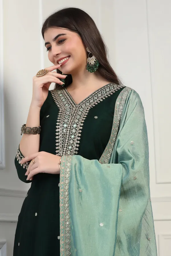 Green_Silk_Blend_Ankle_Length_Kurta_Pant_Suit_Set