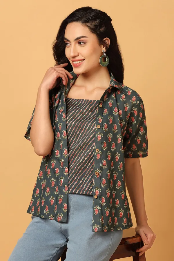 Green_Cotton_Paisley_Print_Shirt_With_Spaghetti_Top_For_Women