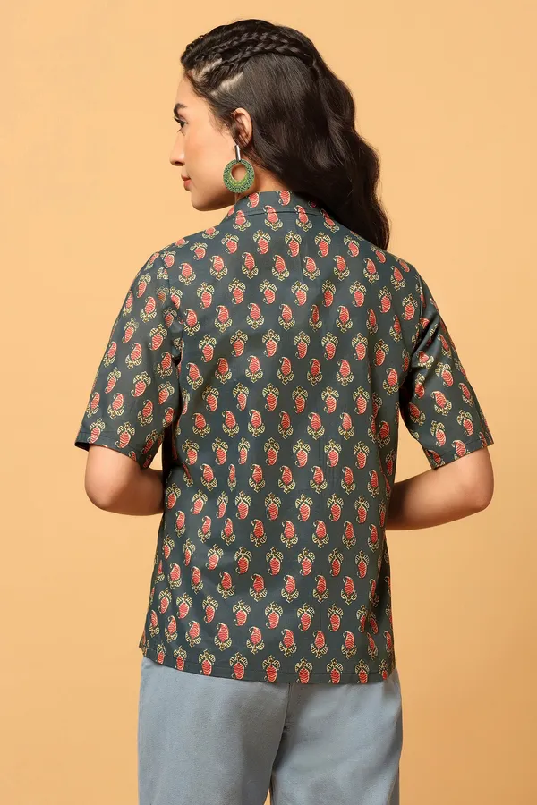 Green_Cotton_Paisley_Print_Shirt_With_Spaghetti_Top_For_Women