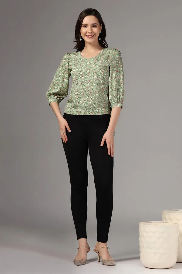 Pista_All-Over_Floral_Printed_Regular_Top_For_Women