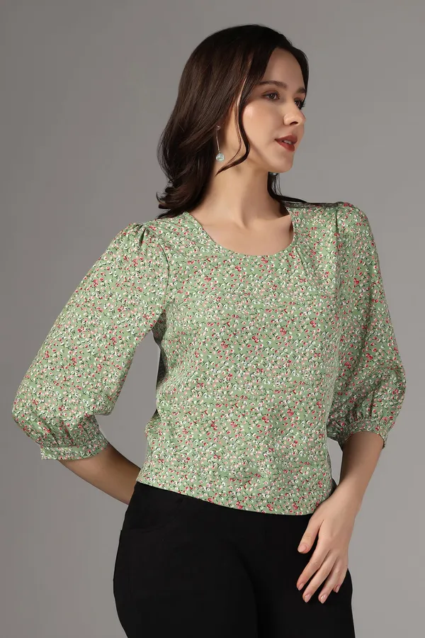 Pista_All-Over_Floral_Printed_Regular_Top_For_Women