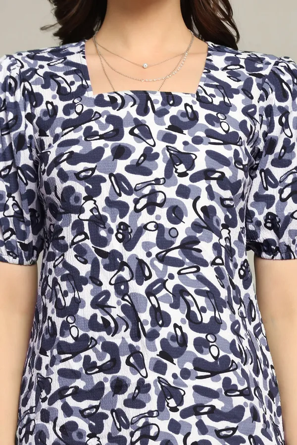 Blue_Cotton_Blend_Abstract_Printed_Hip_Length_Top_For_Women