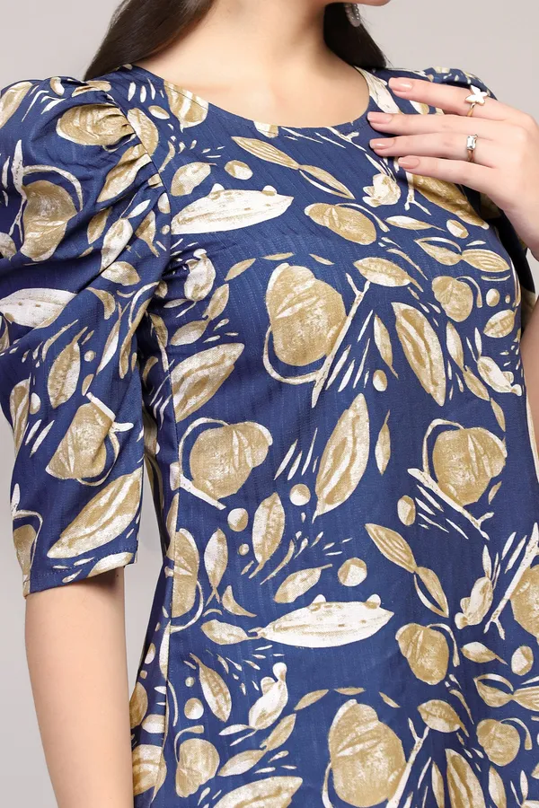 Blue_Cotton_Blend_Abstract_Printed_Regular_Style_Hip_Length_Top_For_Women