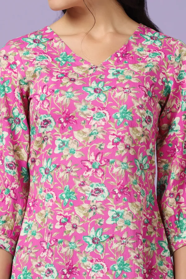 Pink_Floral_Print_Straight_Style_Tunic_Top_For_Women