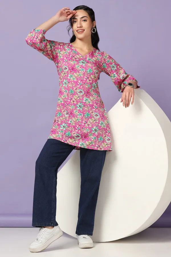 Pink_Floral_Print_Straight_Style_Tunic_Top_For_Women