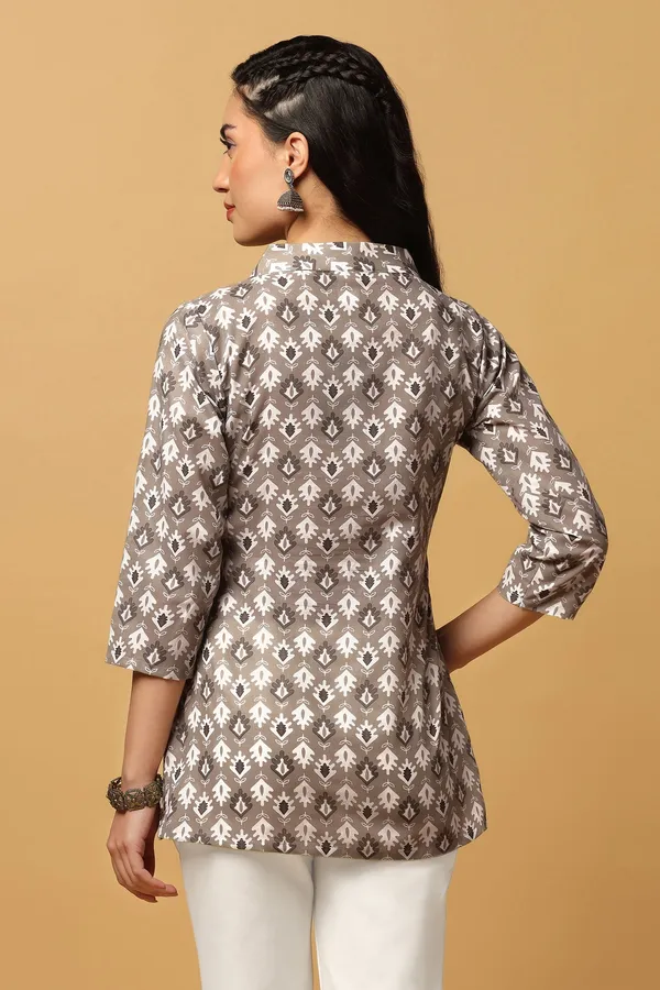Grey_Cotton_All-Over_Printed_Straight_Tunic_Top_For_Women