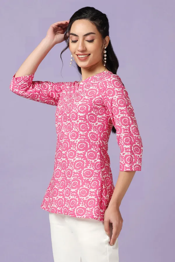Pink_All_Over_Print_Straight_Tunic_Top_For_Women