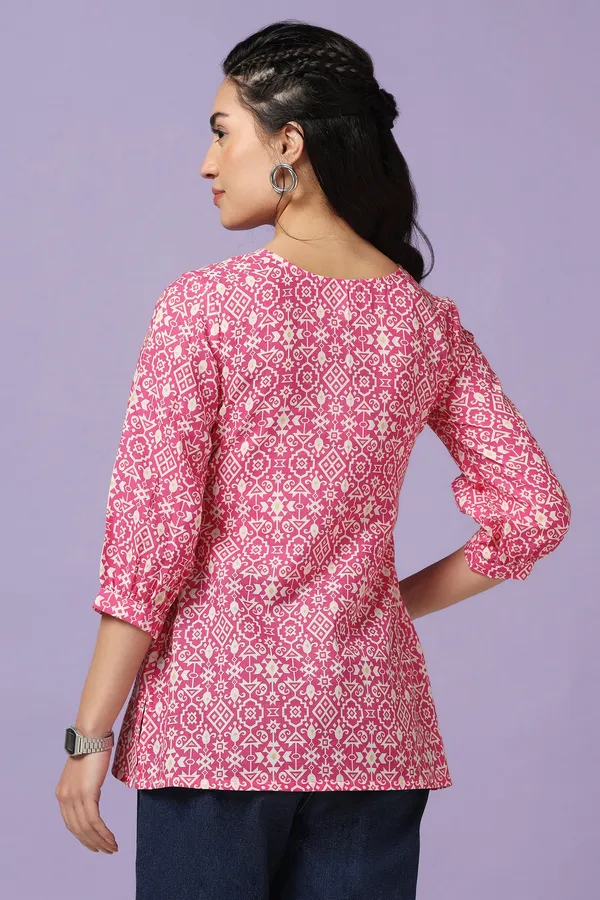 Pink_All_Over_Print_Straight_Tunic_Top_For_Women