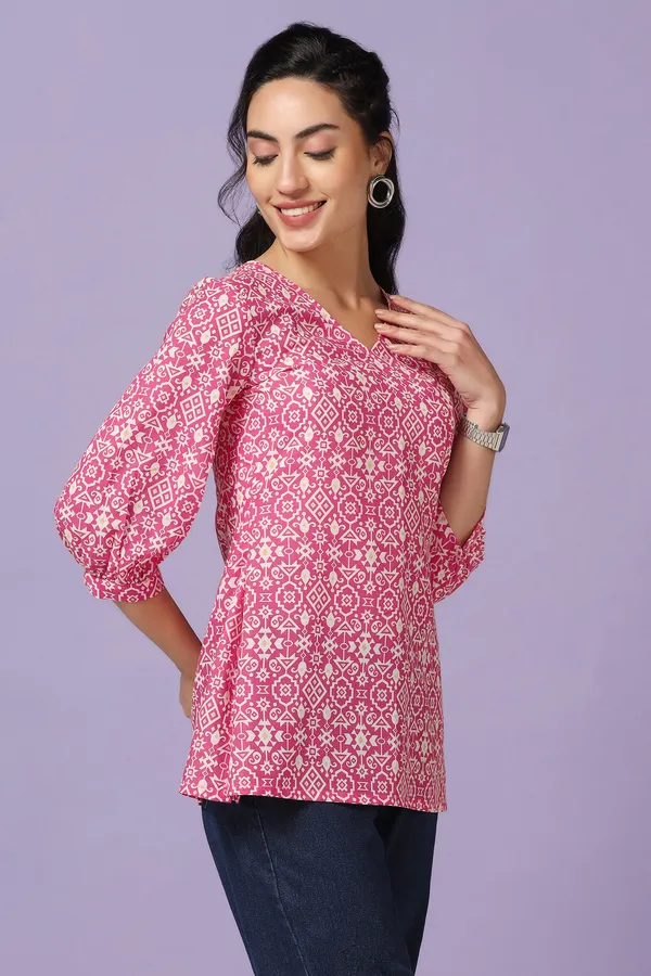 Pink_All_Over_Print_Straight_Tunic_Top_For_Women