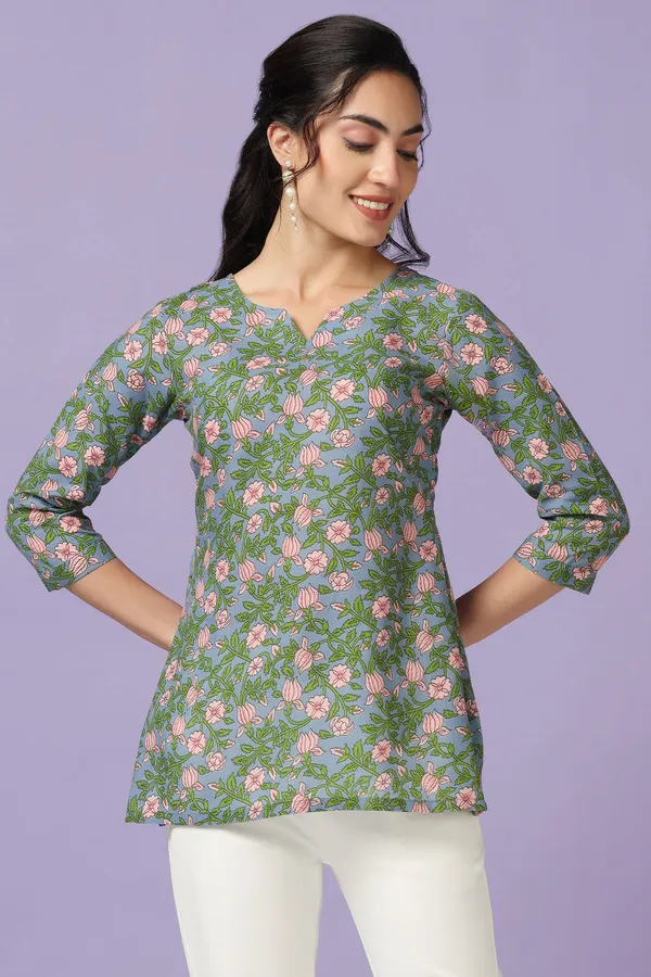 Blue_Floral_Print_Tunic_Top_For_Women