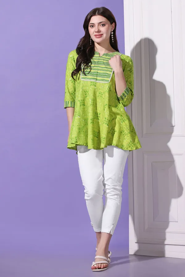 Parrot_Cotton_Slub_Batic_Printed_Tunic_Top_For_Women