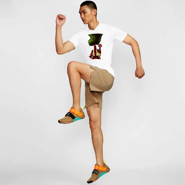 Mooch_Wale_Deadpool_Stops_Hulk__Quick-Dri_T-shirt_For_Men