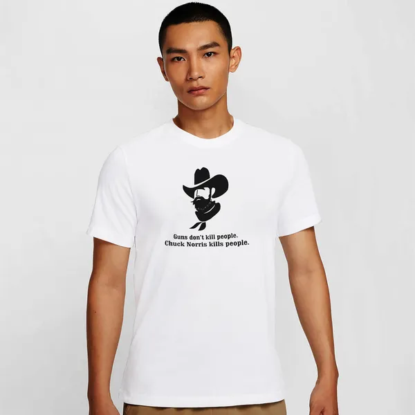 Mooch_Wale_Guns_Dont_Kill_People_Chuck_Norris_Kills_People__Quick-Dri_T-shirt_For_Men