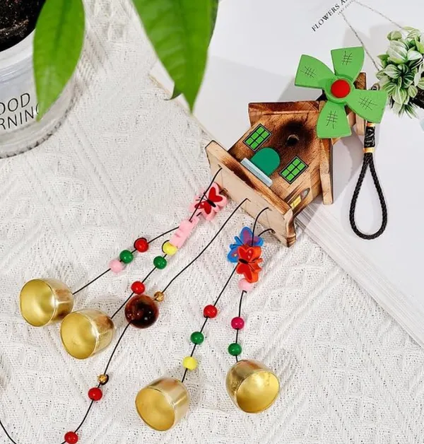 God_Bless_You’_Wind_Chime_for_Home_Decoration_|_Wooden_House_Hanging_Bell_Chime