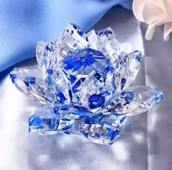 Blue_Clear_Feng_Shui_Crystal_Lotus_Flower_?_Positive_Energy_&_Good_Luck_(8_x_8_x_6.6_cm)