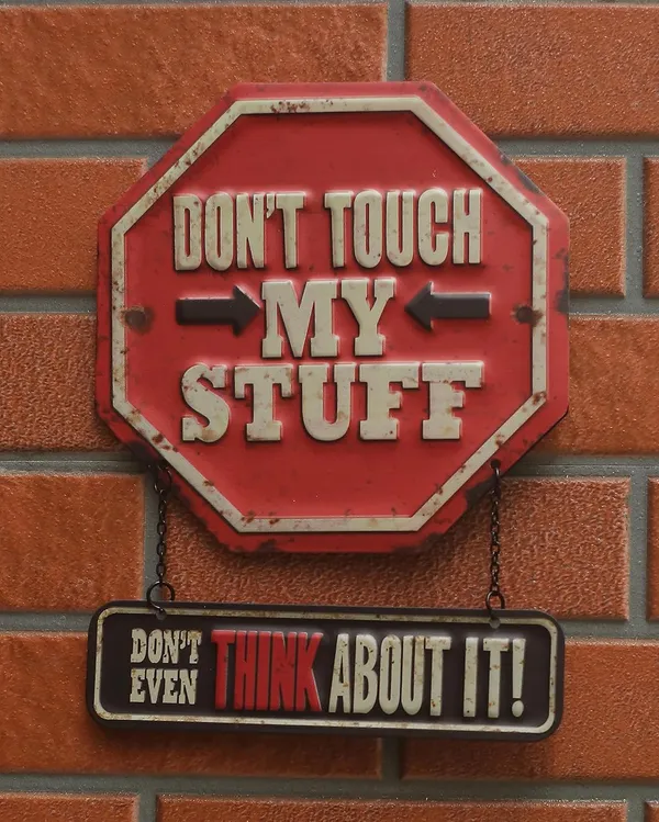 Multicolor_'Don't_Touch_My_Stuff'_Metal_Wall_Hanging_?_Fun_Decor_&_Gift_for_Hostel_Rooms
