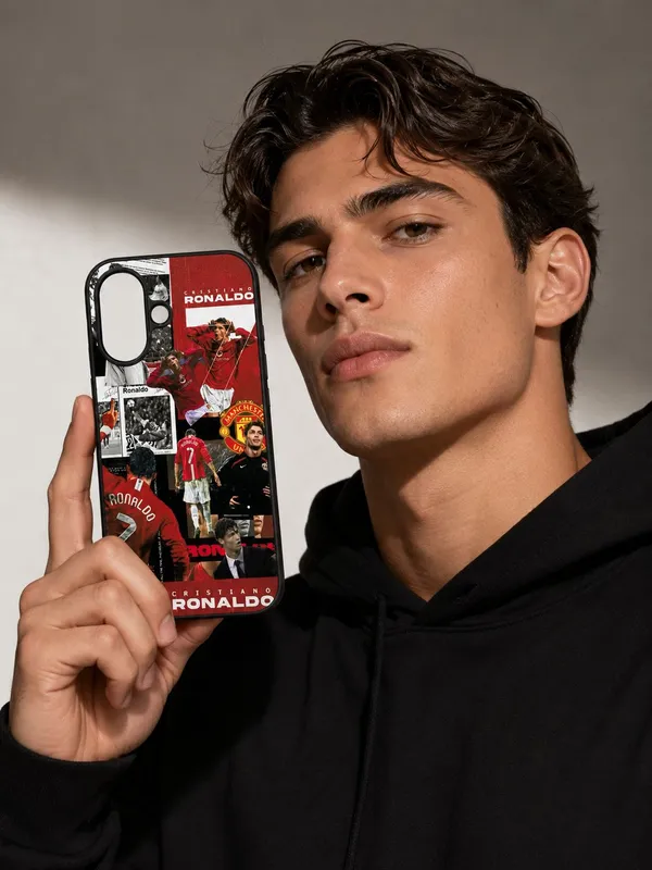 IPHONE_16_phone_cover._premium_ronaldo_customized_cover_