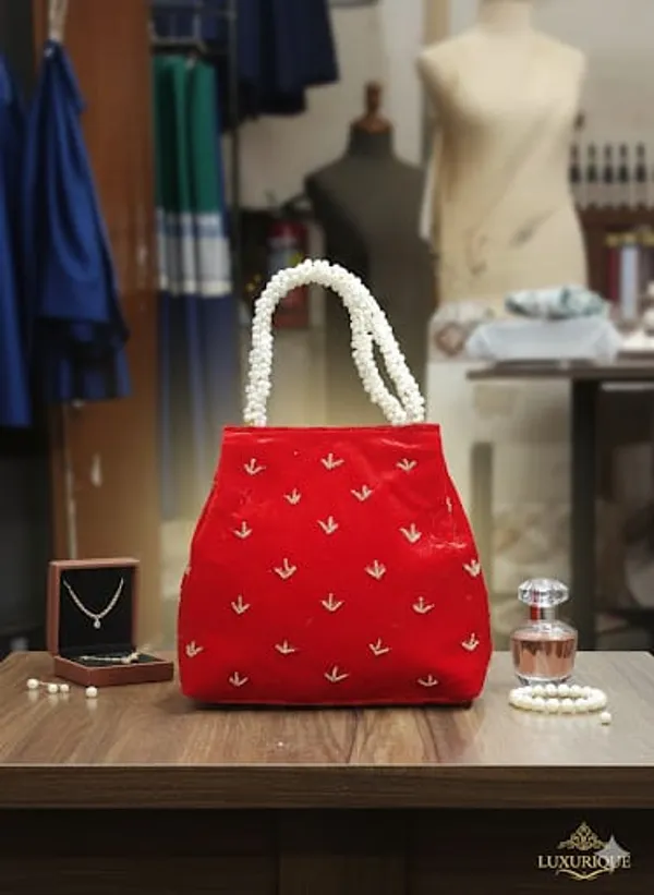Trending_style_hendbag_for_women,_Ethnic_Bag_for_women_with_pearl_Embellishments,_For_Weddings,_Festivals