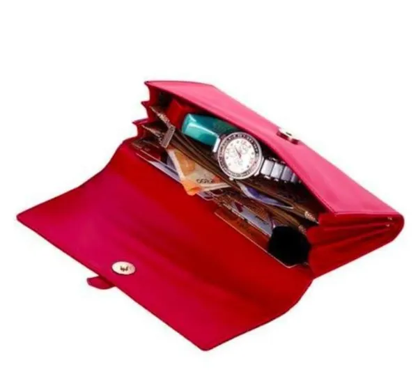Women's_red_Hand_Synthetic_Wallet_Clutch_with_5_Card_Pocket