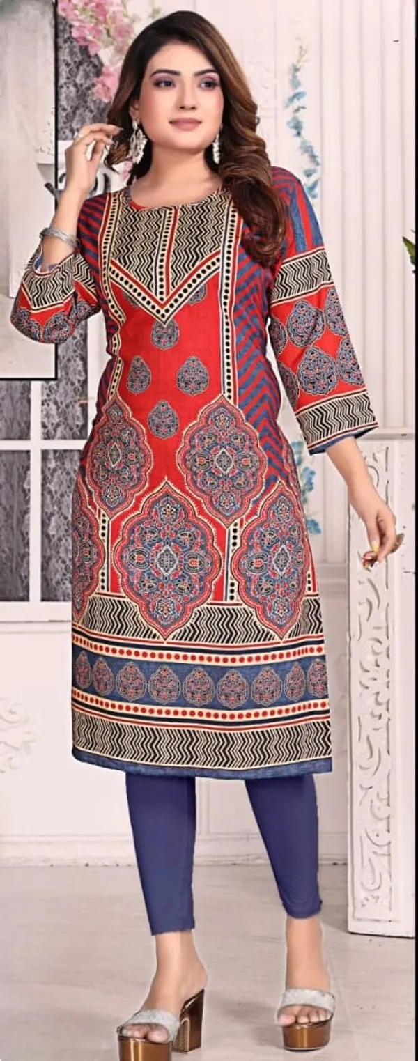 woman_printed_Kurti