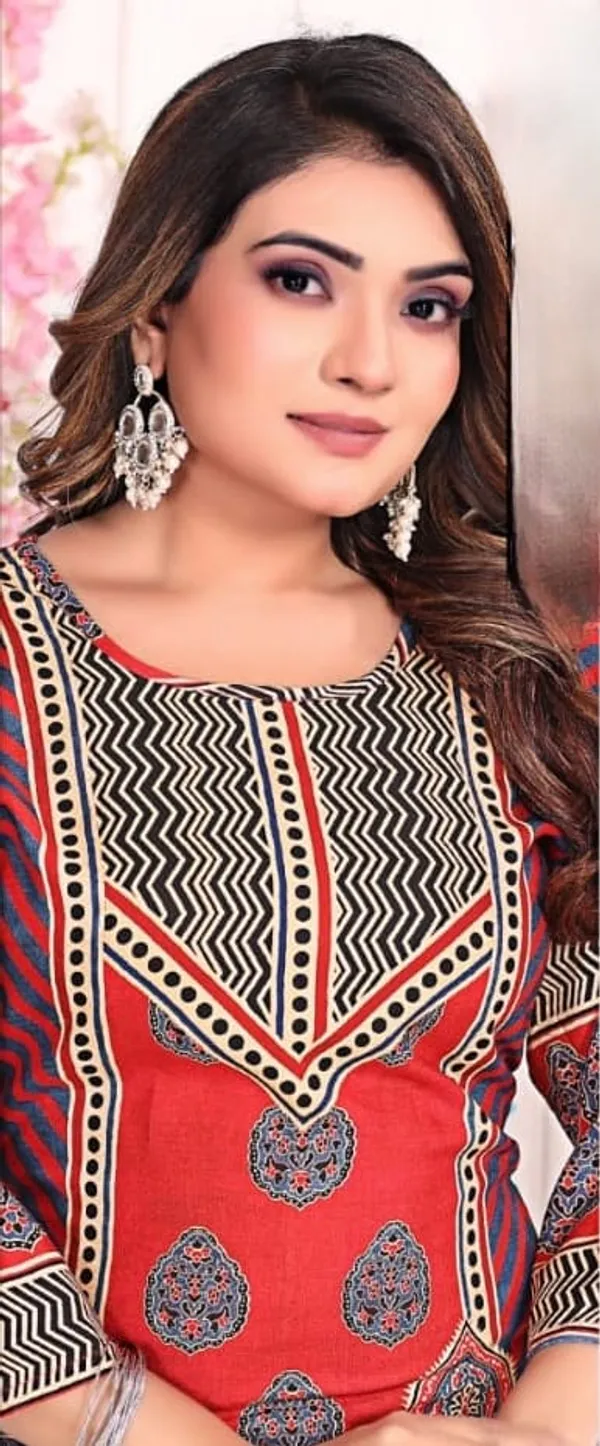 woman_printed_Kurti