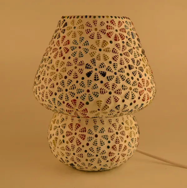 Handicraft_Table_Lamp_For_Home_Decoration