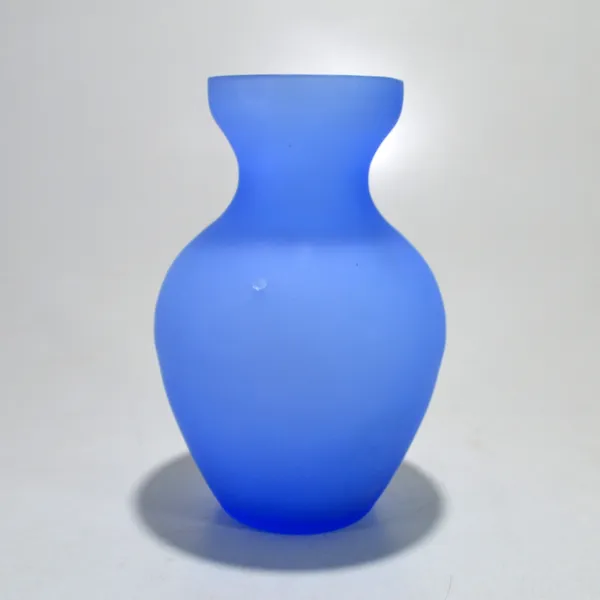 Blue_Table_Decorative_Vase_For_Home_&_Office