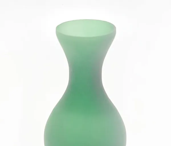 Green_Table_Decorative_Vase_For_Home_&_Office