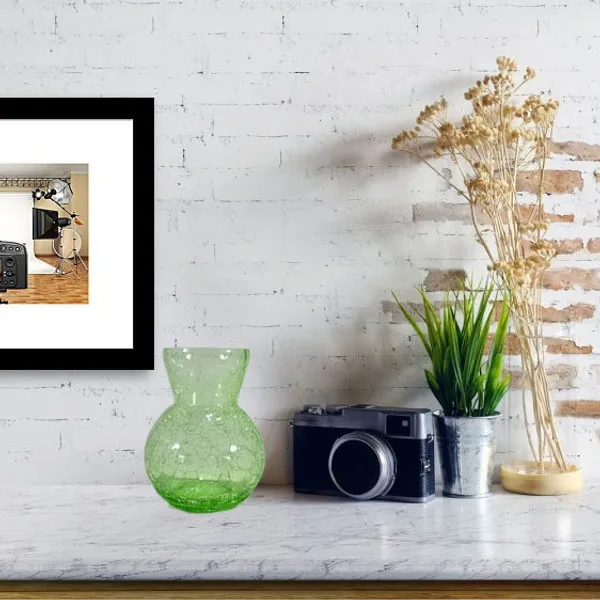 Green_Table_Decorative_Vase_For_Home_&_Office