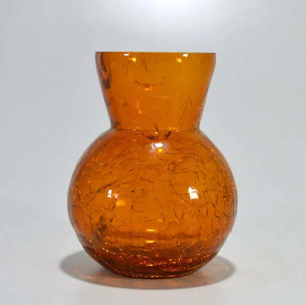 Orange_Table_Decorative_Vase_For_Home_&_Office