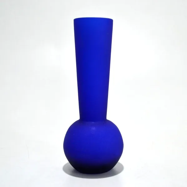 Blue_Table__Wall_Decorative_Vase_For_Home_&_Office