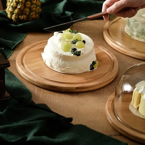 Clear_Elegant_Glass_Cake_Dome_With_Crystal_Clear_Finish