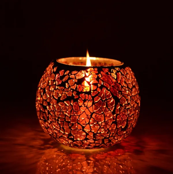 Red_Glass_Candle_Tealight_Holder_For_Decoration