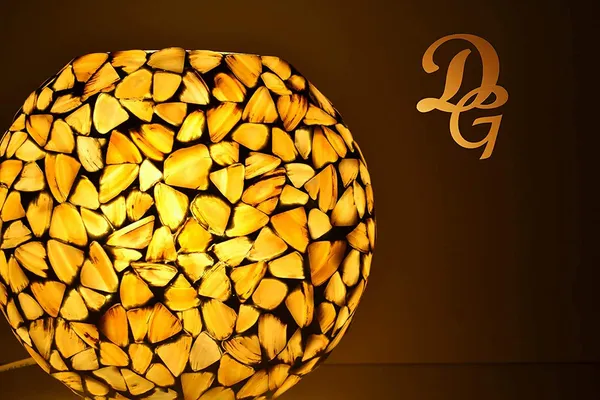 Yellow_Handicraft_Table_Lamp_For_Home_Decoration