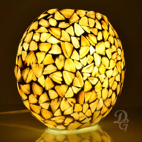 Yellow_Handicraft_Table_Lamp_For_Home_Decoration