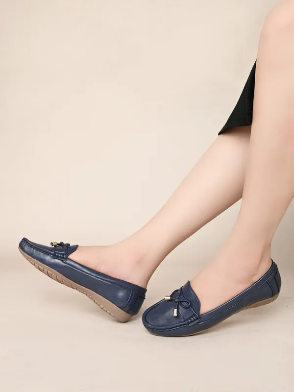 Navy_Faux_Leather_Eva_Sole_Loafers_For_Women