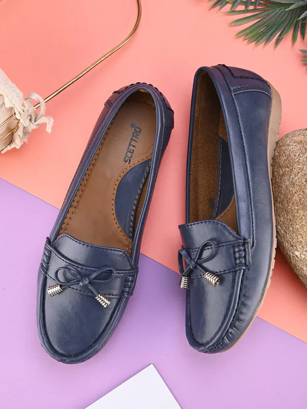 Navy_Faux_Leather_Eva_Sole_Loafers_For_Women