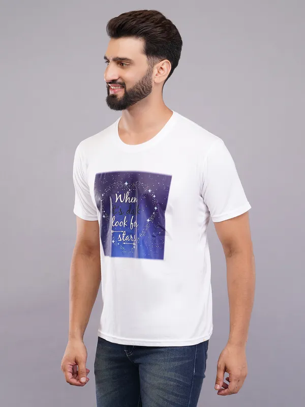 White_Oversized_Printed_T-Shirt_For_Unisex