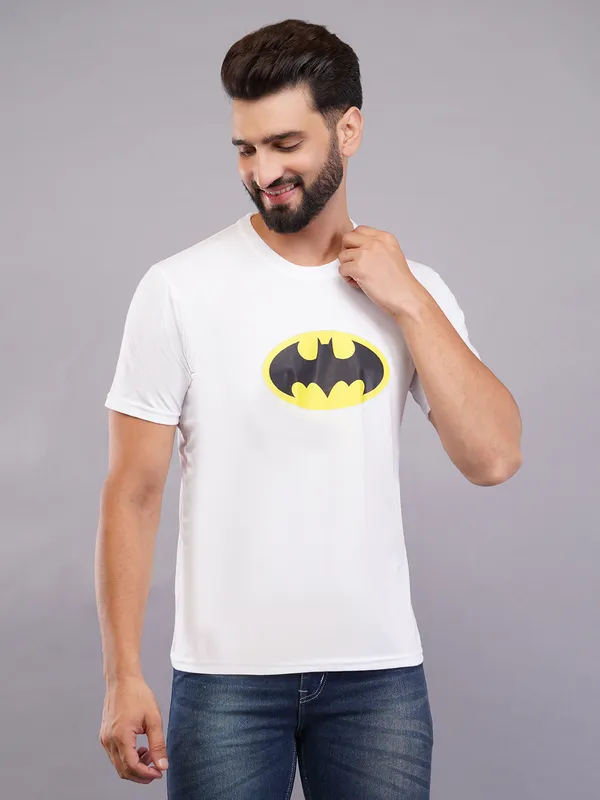 White_Oversized_Batman_Printed_T-Shirt_For_Unisex