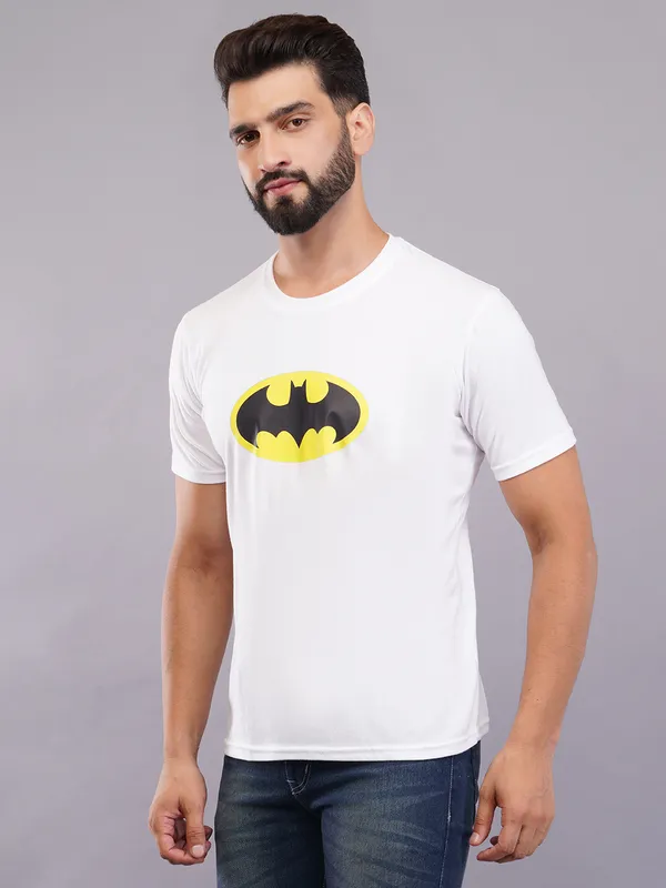 White_Oversized_Batman_Printed_T-Shirt_For_Unisex