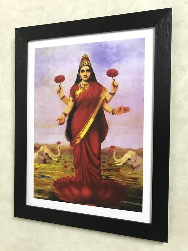 Saraswati_and_Lakshmi,_Raja_Ravi_Varma_Paintings,_Set_of_2,_Framed,_Multicolor