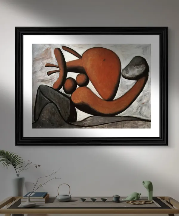 Woman_Throwing_A_Stone_1931,_A_Painting_by_Pablo_Picasso,_Framed,_Wall_Decor,_Multicolor