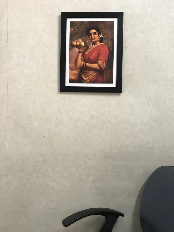 Maharashtrian_Woman_(1892),_A_Raja_Ravi_Varma_Painting,_Framed,_Wall_Decor,_Multicolor