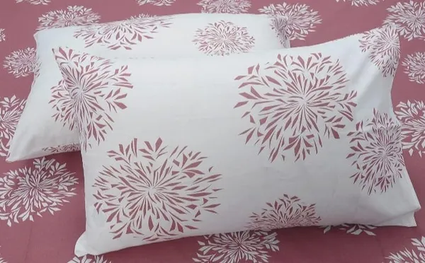 Elastic_Fitted_Bedsheet_with_Two_Pillow_covers_|_Pink_Pure_Cotton_King_Size_Bedsheet