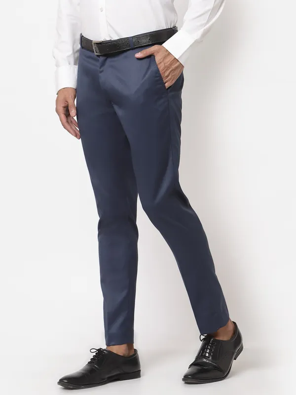 Dark_Blue_Skinny_Fit_Viscose_Rayon_Formal_Zipper_Trouser_For_Men