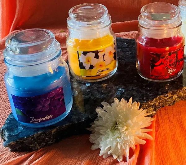Glass_Jar_Scented_candles,_Pack_of_3_(Fragrance_–_Lavender_Jasmine_&_Rose)_Smokeless,_(25_Hours_Each)