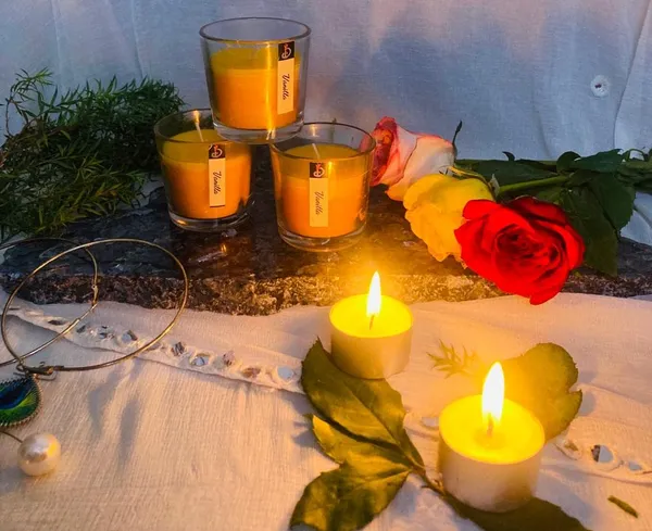 Pack_of_3_Votive_Glass_Candles,_Pack_of_3_(Scented_-_Vanilla)_for_Home_Décoration_&_Fragrance.