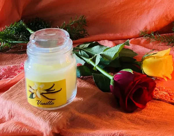Wax_Scented_Candles_(25_Hours)_Smoke-Free,_Vanilla_Fragrance_Candles_for_Home_&_Gift_Sets