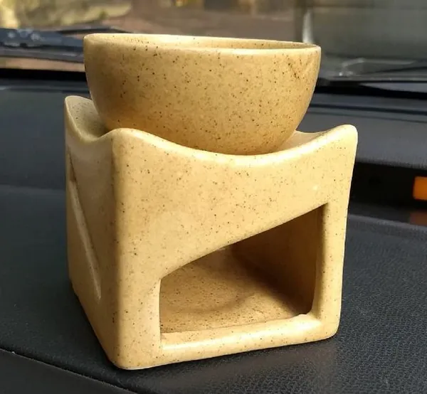 Ceramic_Aroma_Burner_Oil_Diffuser_Set_for_Home_Fragrance_with_10_ml_Jasmine_Aroma_Oil,_3_Tealight_Candle_(Mustard,_Square)