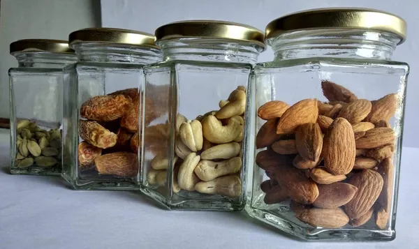 Hexagon_Glass_Jar_250ml_With_Air_Tight_Golden_Cap_For_Kitchen_Storage,_250ml,_Clear_(Set_of_6)